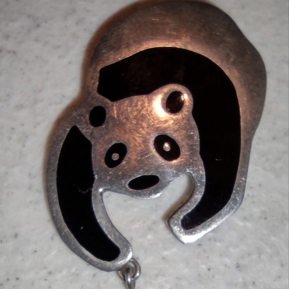 Sterling silver panda brooch - Picture 6 of 16